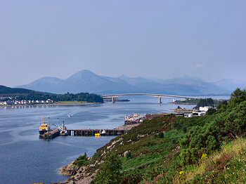 Picture of the Skye toll bridge