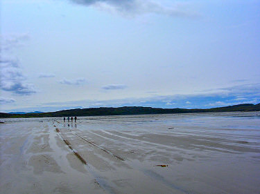 Picture of people on The Strand
